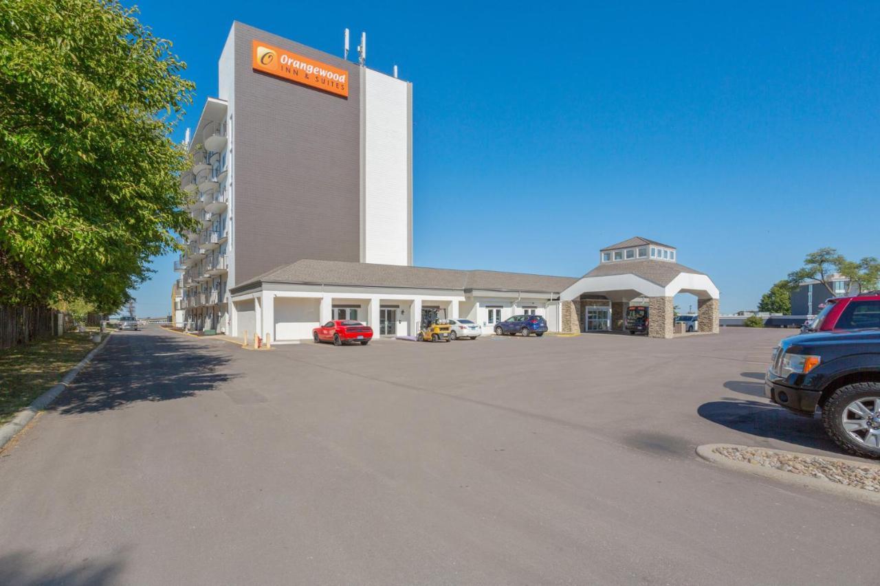 Orangewood Inn & Suites Kansas City Airport Exterior foto